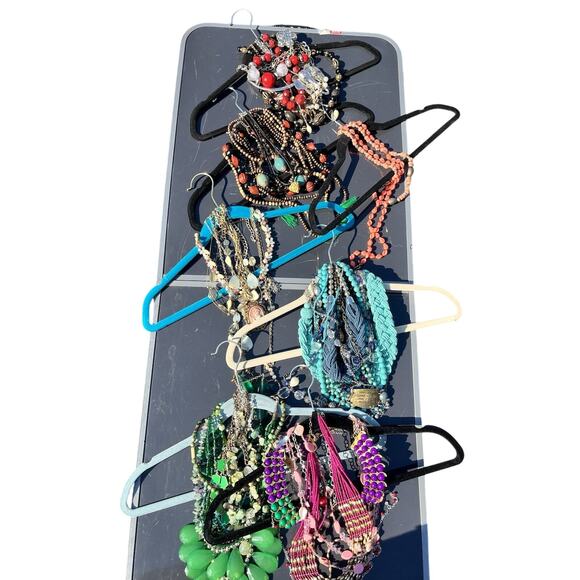 Costume Jewelry *mostly* Wearable 6 Pounds, Vintage / Modern - Picture 10 of 10